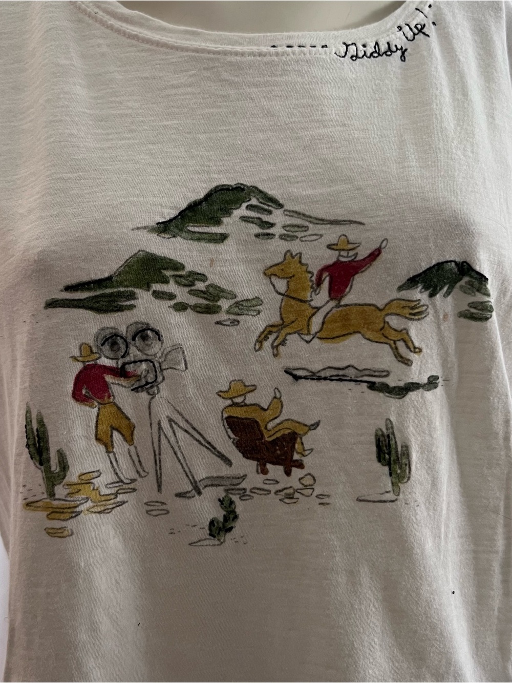 RARE! Embroidered western tee oversized boyfriend style size M